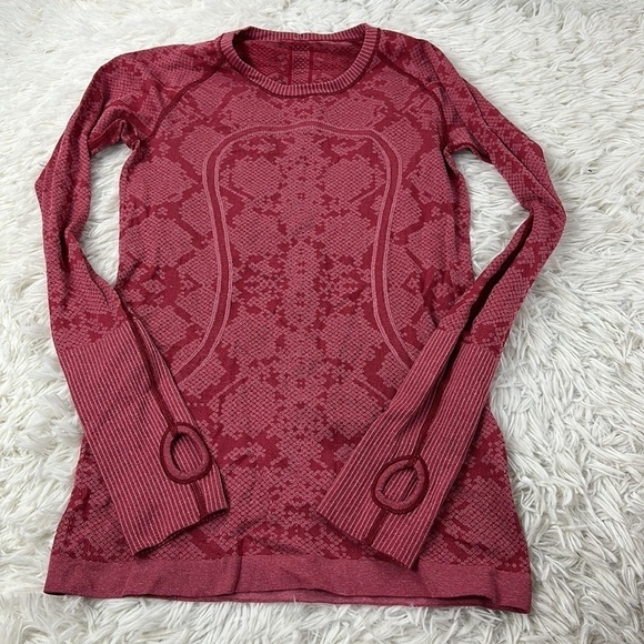 Lululemon Swiftly Tech Long Sleeve Crew Heathered Cranberry - Picture 1 of 3